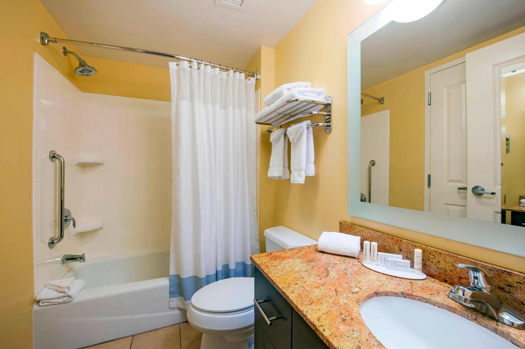 Towneplace Suites By Marriott Bethlehem Easton/Lehigh Valley Hollo Ngoại thất bức ảnh