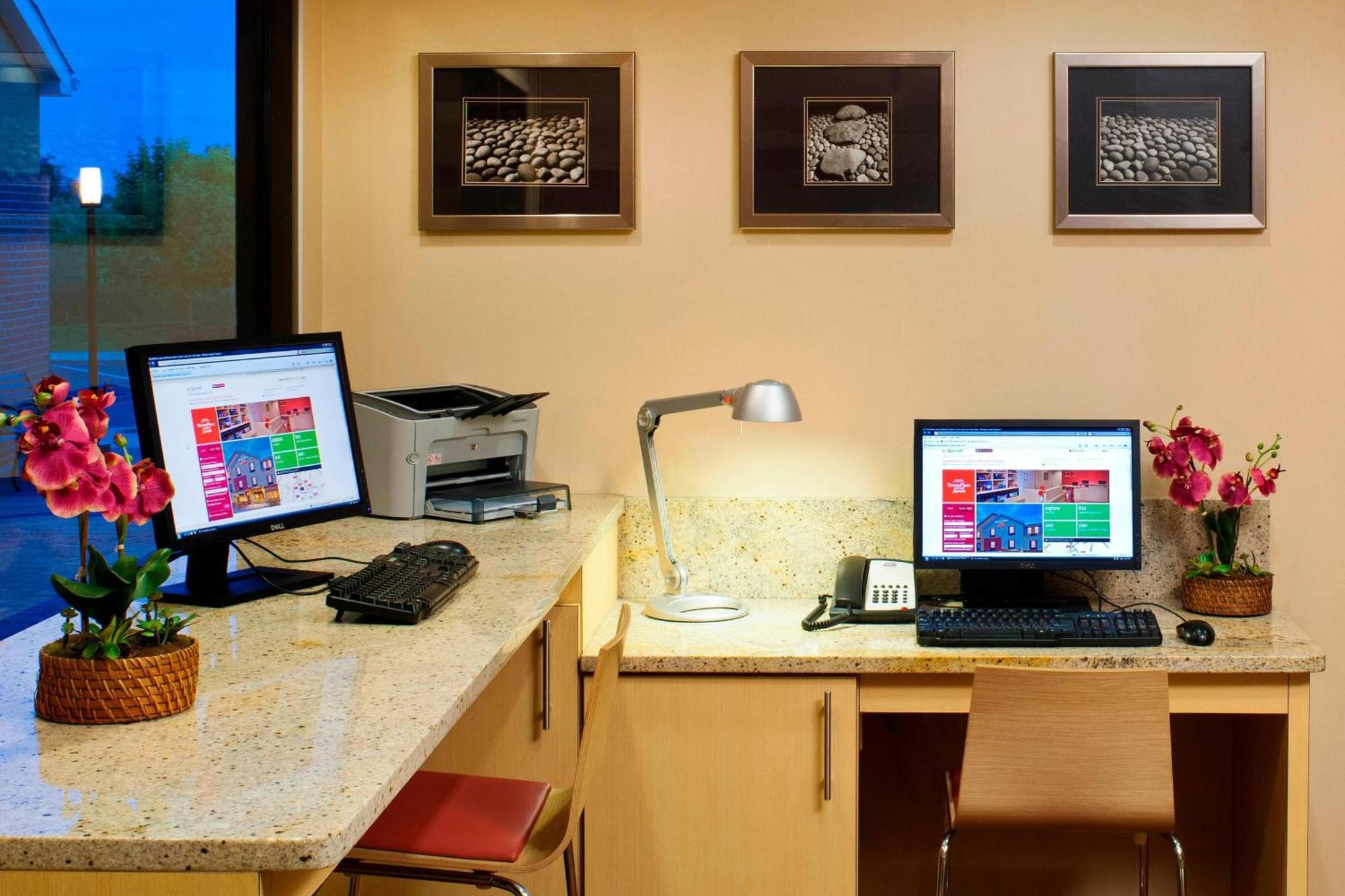 Towneplace Suites By Marriott Bethlehem Easton/Lehigh Valley Hollo Ngoại thất bức ảnh