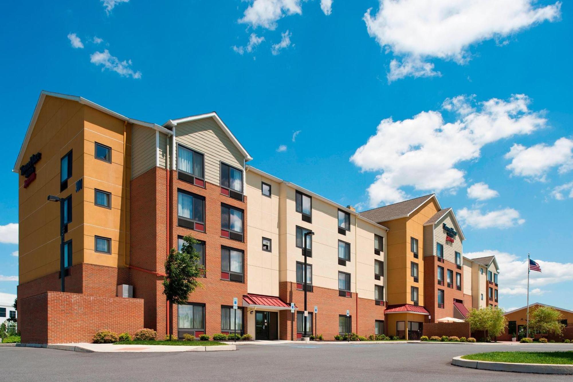 Towneplace Suites By Marriott Bethlehem Easton/Lehigh Valley Hollo Ngoại thất bức ảnh