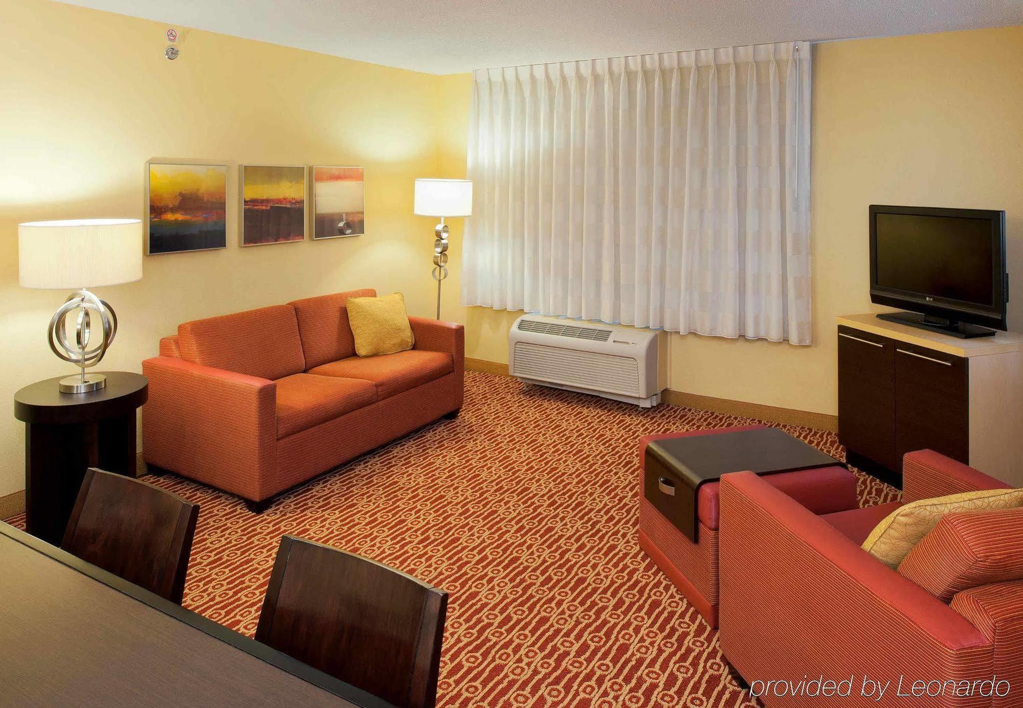 Towneplace Suites By Marriott Bethlehem Easton/Lehigh Valley Hollo Ngoại thất bức ảnh